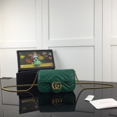 Gucci Satchel Bags